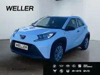 Gebraucht Toyota Aygo 72 PS (52 kW) 2023 Schneeweiß Kleinwagen