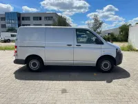 Gebraucht VW Transporter 102 PS (75 kW) 2012 Reflexsilber metallic Van