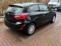 Gebraucht Ford Fiesta 80 PS (58 kW) 2017 Schwarz Kleinwagen