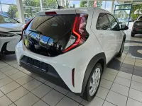 Gebraucht Toyota Aygo X 72 PS (52 kW) 2025 Schneeweiß SUV