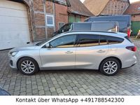 Gebraucht Ford Focus Cool & Connect 120 PS (88 kW) 2022 Silber Limousine