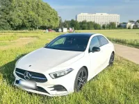 Gebraucht Mercedes A180 AMG line 136 PS (100 kW) 2020 Weiß Limousine
