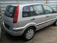 Gebraucht Ford Fusion 80 PS (58 kW) 2005 Polarsilber metallic Kleinwagen