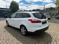 Gebraucht Ford Focus 115 PS (84 kW) 2014 Weiß Kombi