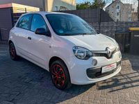 Gebraucht Renault Twingo Life 69 PS (50 kW) 2018 Weiß Kleinwagen
