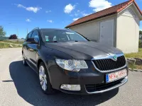 Gebraucht Skoda Superb Ambition 170 PS (125 kW) 2010 Schwarz Kombi