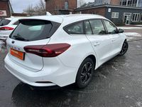 Gebraucht Ford Focus Titanium 116 PS (85 kW) 2023 Weiß Limousine