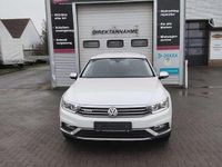 Gebraucht VW Passat Alltrack Highline 190 PS (139 kW) 2018 Oryxweiß perlmutteffekt Kombi
