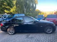 Gebraucht BMW 320 177 PS (130 kW) 2010 Schwarz Limousine