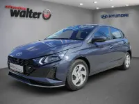 Gebraucht Hyundai i20 Select 101 PS (74 kW) 2025 Grau Kleinwagen