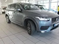 Gebraucht Volvo XC90 Momentum 235 PS (172 kW) 2019 Osmium grey metallic / metallic SUV