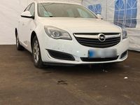 Gebraucht Opel Insignia 140 PS (102 kW) 2015 Weiß Kombi