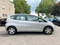 Second-hand Honda Jazz Comfort 99 CP (72 kW) 2009 Argintiu Hatchback