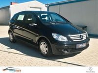 Używany Mercedes B170 116 KM (85 kW) 2007 Czarny Minivan