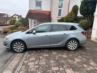 Gebraucht Opel Astra 160 PS (117 kW) 2013 Grau Kombi