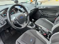 gebraucht Ford Fiesta 1,5 TDCi S/S Titanium Titanium
