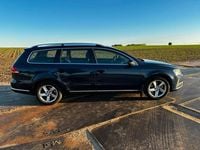 Gebraucht VW Passat Comfortline 140 PS (102 kW) 2011 Blau Kombi