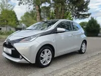 Gebraucht Toyota Aygo Edition-S 69 PS (50 kW) 2017 Silber Kleinwagen