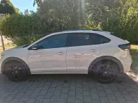 Gebraucht VW Taigo R-line 150 PS (110 kW) 2025 Grau SUV