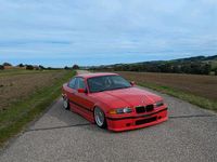 Gebraucht BMW 320 150 PS (110 kW) 1995 Rot Coupé