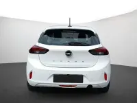 Gebraucht Opel Corsa Basis 101 PS (74 kW) 2024 Weiß Kleinwagen