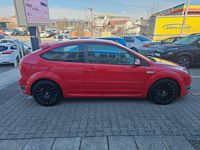 Gebraucht Ford Focus ST 226 PS (166 kW) 2009 Rot Limousine