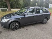 Gebraucht Kia Ceed Sportswagon 109 PS (80 kW) 2009 Andere farben Kombi