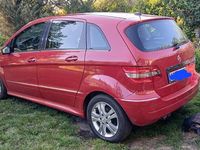 Gebraucht Mercedes E200 193 PS (141 kW) 2006 Rot Kombi