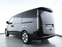 Gebraucht Hyundai Staria Prime 177 PS (130 kW) 2023 Schwarz Van / Kleinbus