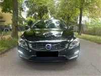 Gebraucht Volvo V60 180 PS (132 kW) 2014 Schwarz Kombi