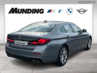 Gebraucht BMW 520 Sport Line 184 PS (135 kW) 2022 Grau Limousine