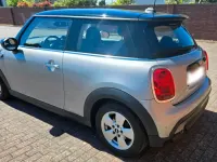 Gebraucht Mini Cooper Essential 136 PS (100 kW) 2023 Grau Kleinwagen