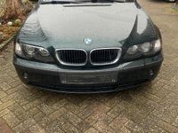 Gebraucht BMW 320 150 PS (110 kW) 2002 Grün Kombi