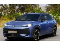 Neu VW T-Roc R-line 150 PS (110 kW) 2026 Schwarz SUV