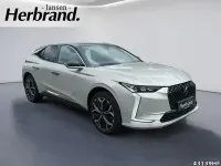 Używany DS Automobiles DS4 Performance 131 KM (96 kW) 2024 Lackierung chrystal pearl/typ Sedan/Limuzyna