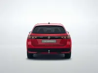 Gebraucht VW Passat R-line 272 PS (200 kW) 2025 Chilirot metallic Kombi