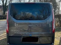 Gebraucht Ford Tourneo 130 PS (95 kW) 2017 Grau Van / Kleinbus