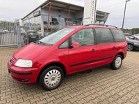 Gebraucht VW Sharan Trendline 116 PS (85 kW) 2009 Rot Van / Kleinbus