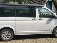 Gebraucht VW Multivan 140 PS (102 kW) 2014 Weiß Van / Kleinbus