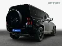 Neu Land Rover Defender SE Dynamic 249 PS (183 kW) 2026 Schwarz SUV