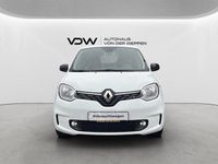 Second-hand Renault Twingo Techno 60 kW (82 CP) 2022 Alb Hatchback