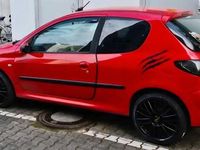 Gebraucht Peugeot 206+ 73 PS (53 kW) 2010 Rot Kleinwagen