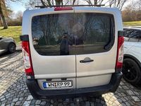 Gebraucht Peugeot Expert 128 PS (94 kW) 2013 Grau Van
