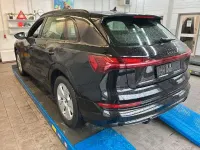 Usata Audi e-tron S-Line 300 kW (408 CV) 2023 Nero SUV