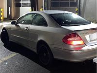 Gebraucht Mercedes CLK220 150 PS (110 kW) 2005 Grau Limousine