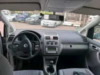 Gebraucht VW Touran 140 PS (102 kW) 2026 Grau Van / Kleinbus
