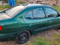 Brugt Renault Mégane 107 HK (78 kW) 1999 Grøn Sedan