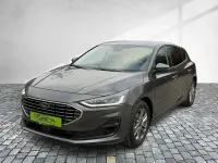 Usado Ford Focus Titanium 125 CV (91 kW) 2024 Gris Berlina