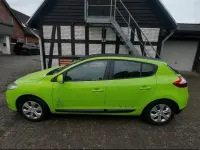 Gebraucht Renault Mégane 101 PS (74 kW) 2009 Grün Kleinwagen