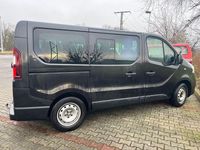 Gebraucht Nissan NV300 145 PS (106 kW) 2016 Schwarz Van